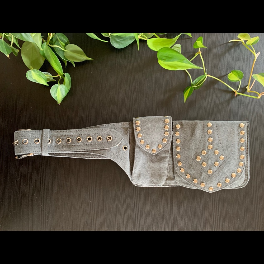 Suede Fanny Pack!